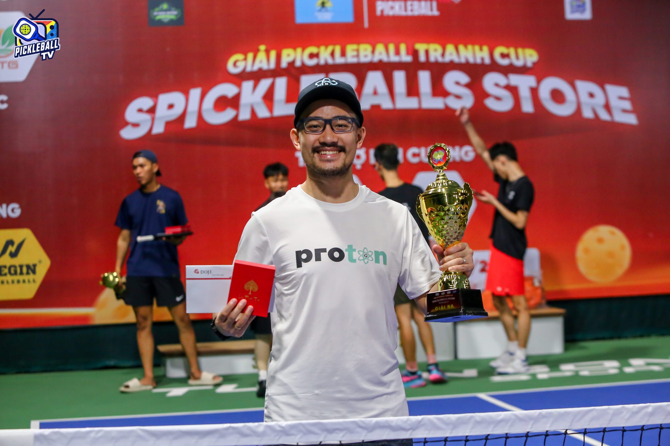 Coach-Ho-got-medals-in-Advanced-Bracket-Double-Tournament-in-Da-Nang