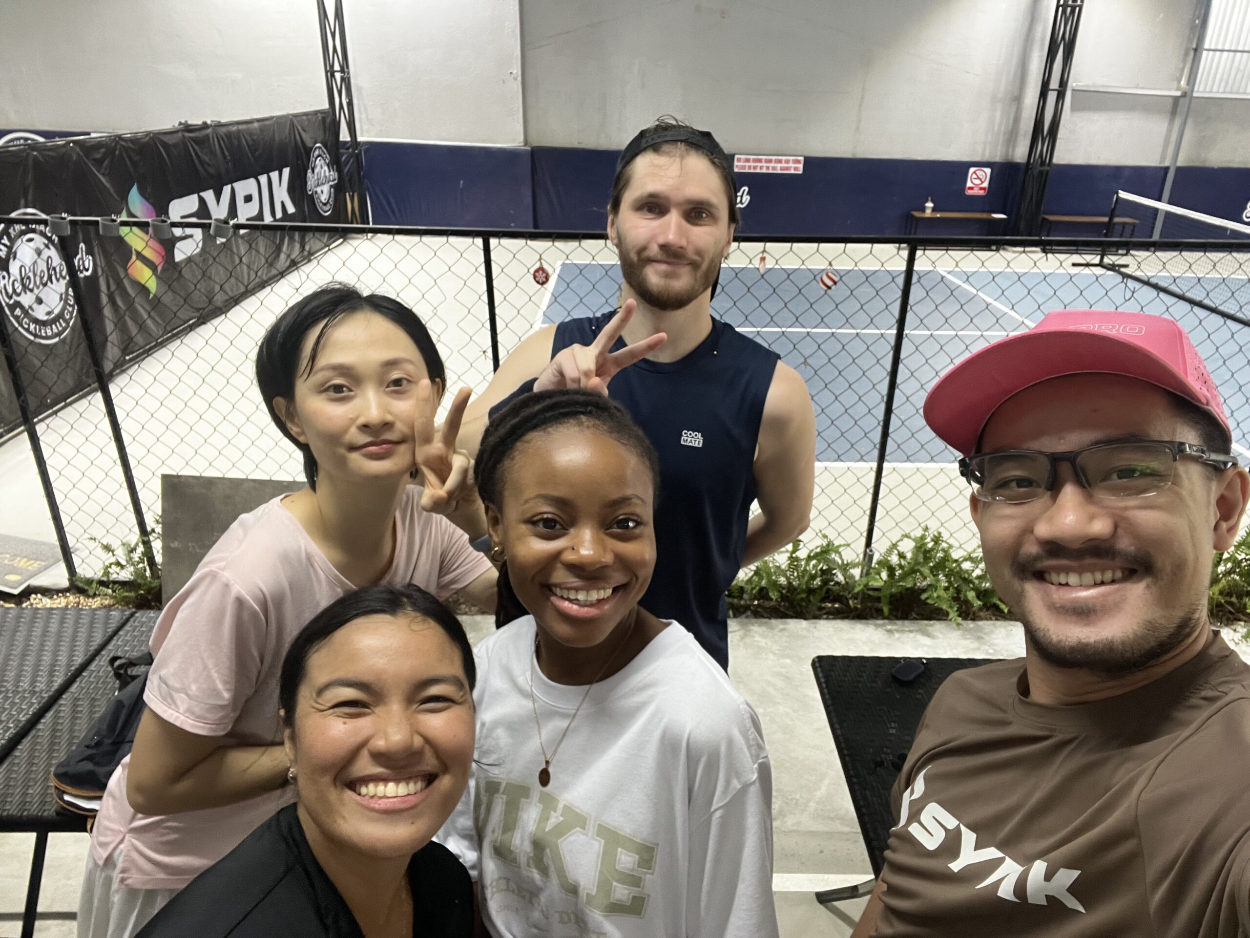 Coach-Ho-organized-a-group-clinic-of-pickleball-for-local-and-expats-in-da-nang